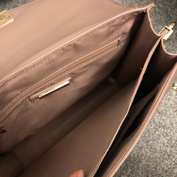 Purse - Picture 6 of 7